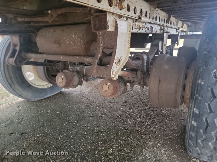 image for item JG9694 1988 Great Dane 701TZ1  mobile office