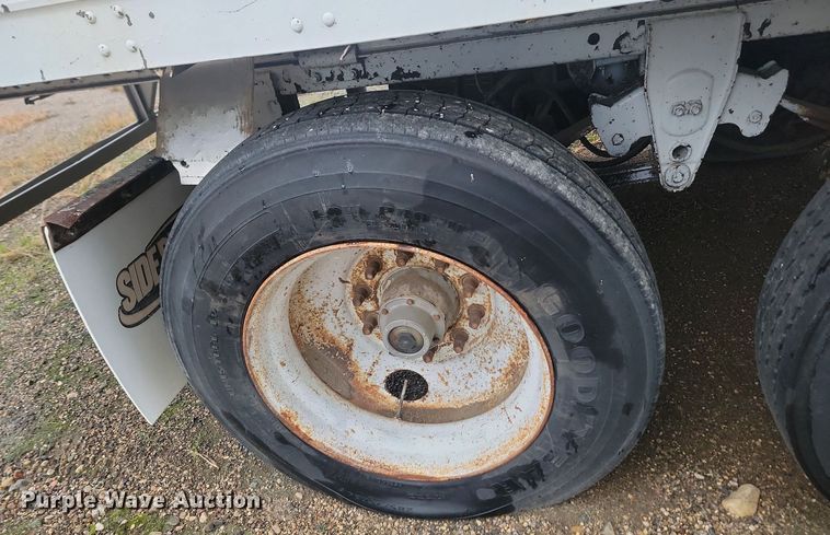 image for item JG9694 1988 Great Dane 701TZ1  mobile office