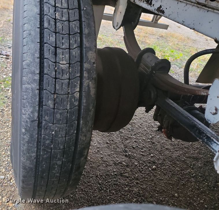 image for item JG9694 1988 Great Dane 701TZ1  mobile office