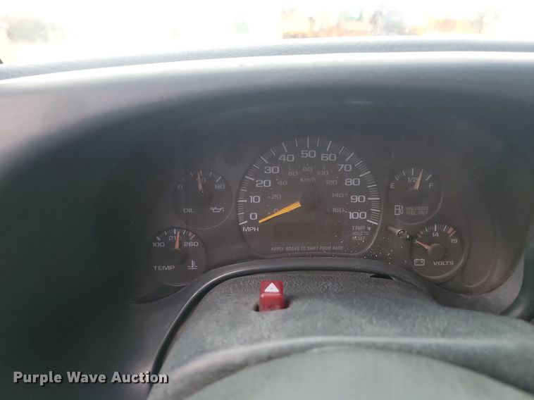 image for item JG9695 2000 Chevrolet Express 2500  van