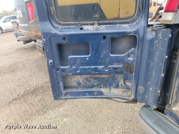 image for item JG9695 2000 Chevrolet Express 2500  van