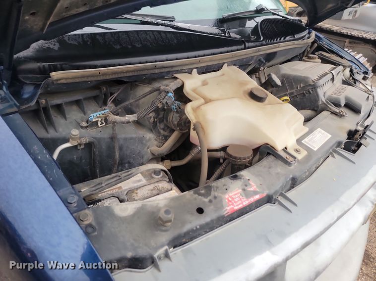 image for item JG9695 2000 Chevrolet Express 2500  van