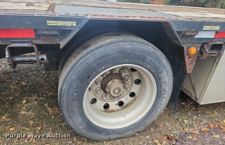 image for item JG9697 2003 Doonan 482DB14  drop deck trailer