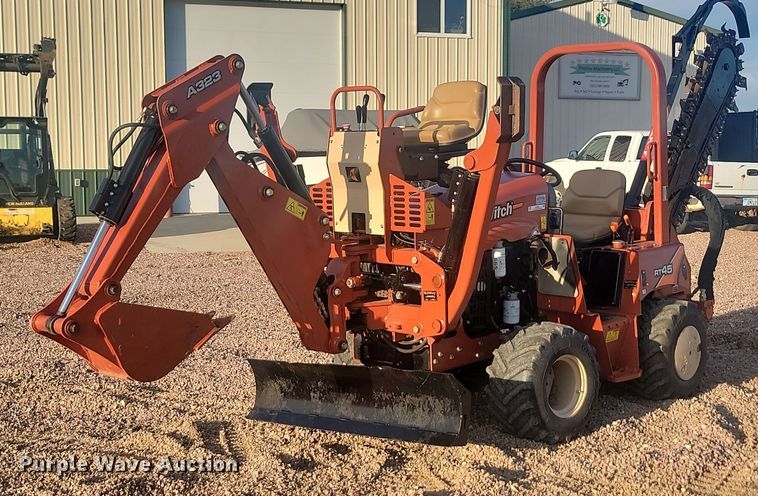 image for item JG9698 2018 Ditch Witch RT45  trencher