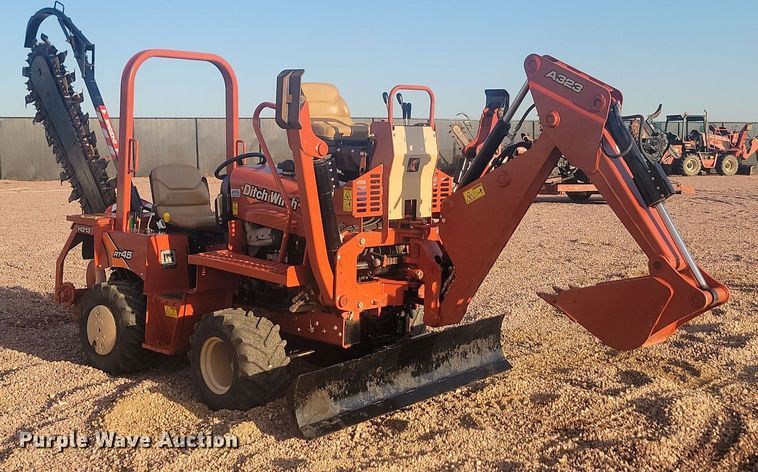 image for item JG9698 2018 Ditch Witch RT45  trencher