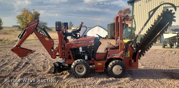 image for item JG9698 2018 Ditch Witch RT45  trencher