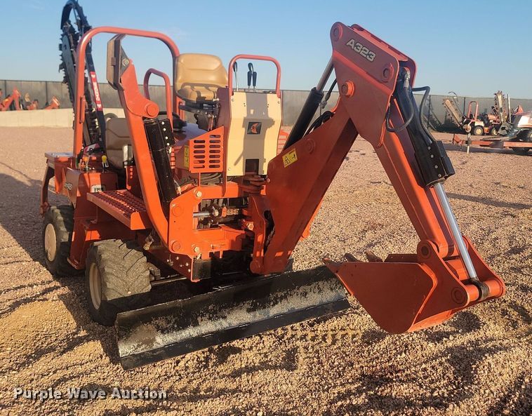 image for item JG9698 2018 Ditch Witch RT45  trencher