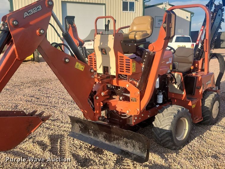 image for item JG9698 2018 Ditch Witch RT45  trencher