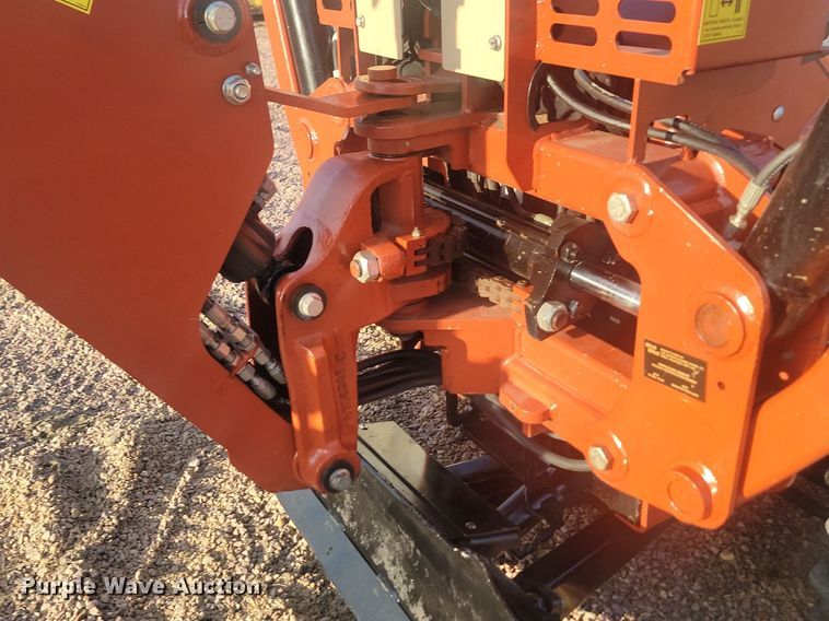 image for item JG9698 2018 Ditch Witch RT45  trencher