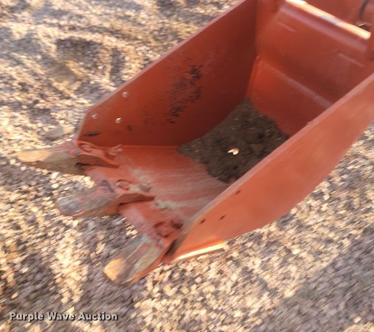 image for item JG9698 2018 Ditch Witch RT45  trencher