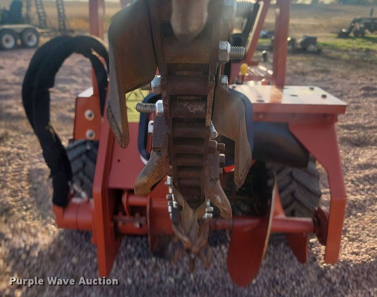 image for item JG9698 2018 Ditch Witch RT45  trencher