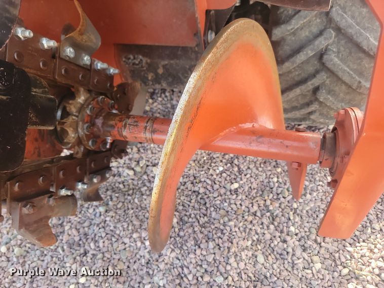 image for item JG9698 2018 Ditch Witch RT45  trencher