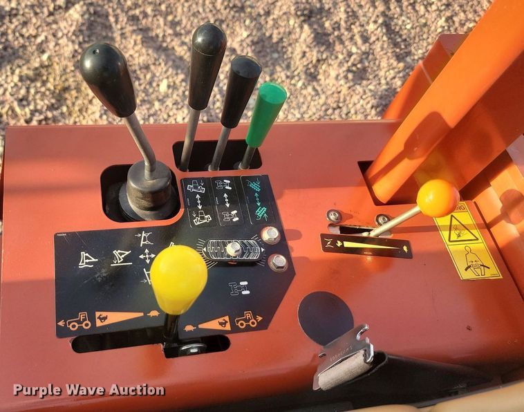 image for item JG9698 2018 Ditch Witch RT45  trencher