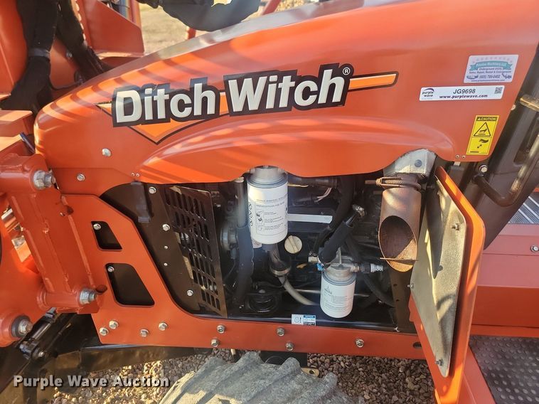 image for item JG9698 2018 Ditch Witch RT45  trencher