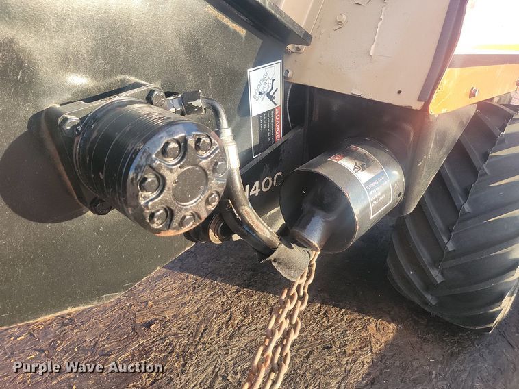 image for item JG9699 2013 Ditch Witch 410SX  trencher