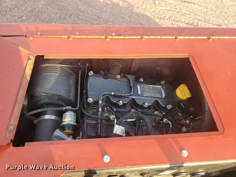 image for item JG9699 2013 Ditch Witch 410SX  trencher