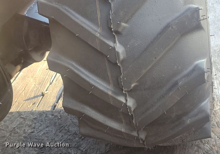 image for item JG9699 2013 Ditch Witch 410SX  trencher