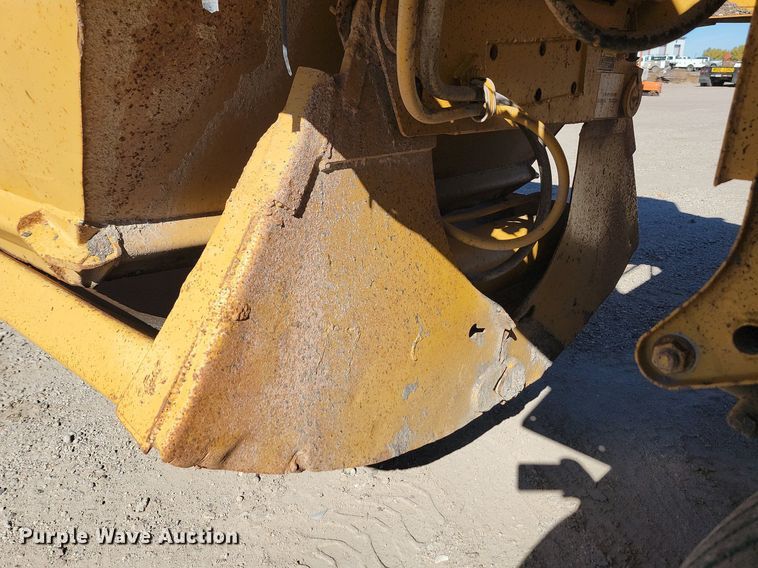 image for item JG9730 1985 Load King  bottom dump trailer