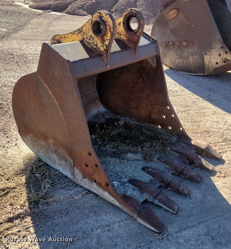 image for item JG9733 Excavator bucket