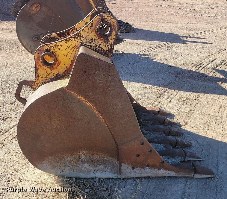 image for item JG9733 Excavator bucket