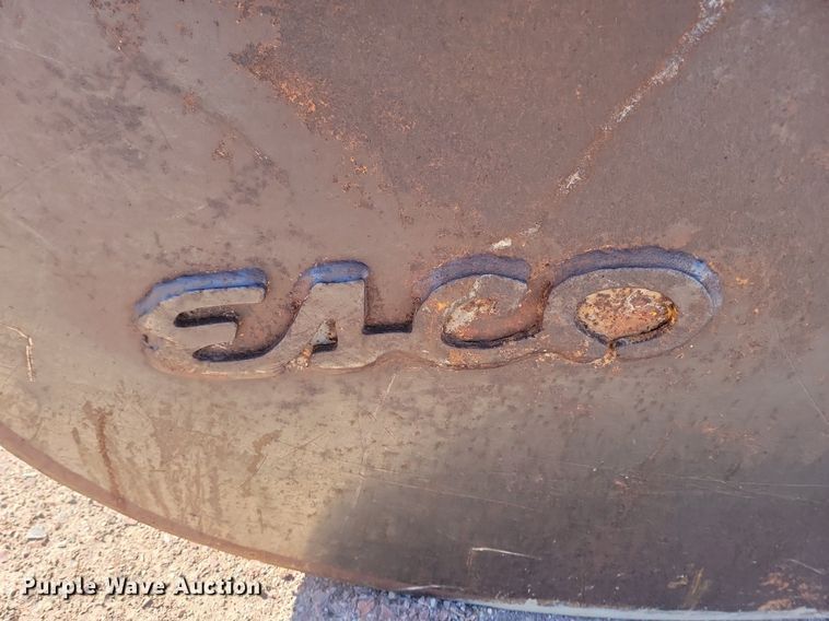 image for item JG9734 Esco  excavator bucket