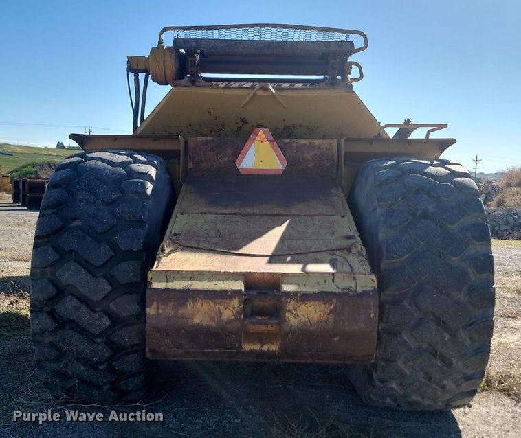 image for item JG9736 1989 Caterpillar 615C  elevating scraper