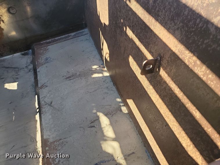 image for item JG9736 1989 Caterpillar 615C  elevating scraper