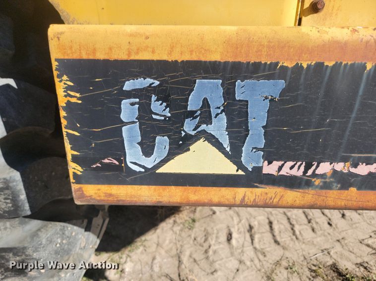 image for item JG9736 1989 Caterpillar 615C  elevating scraper