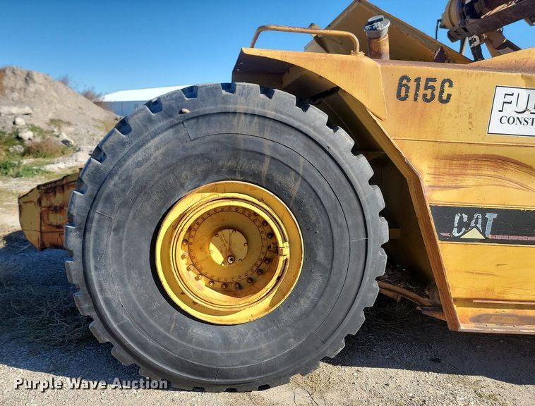 image for item JG9736 1989 Caterpillar 615C  elevating scraper