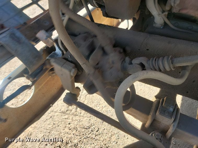 image for item JG9737 1982 Ford LT8000  dump truck