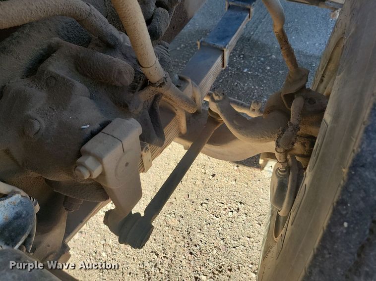 image for item JG9737 1982 Ford LT8000  dump truck