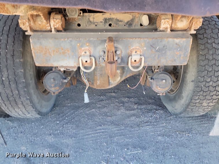 image for item JG9738 1982 Ford LT8000  dump truck