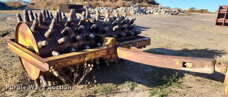 image for item JG9740 Sheepsfoot roller