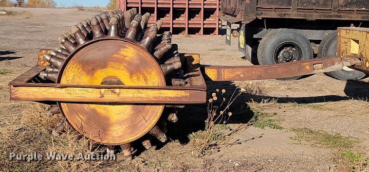 image for item JG9740 Sheepsfoot roller