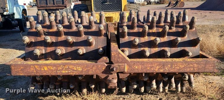 image for item JG9740 Sheepsfoot roller