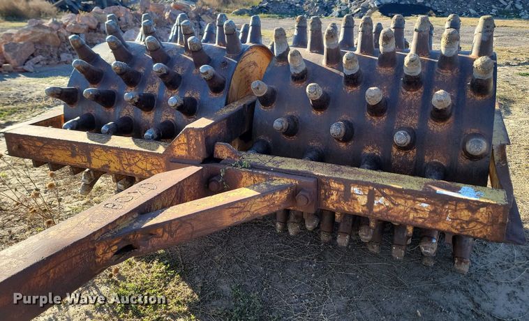 image for item JG9740 Sheepsfoot roller