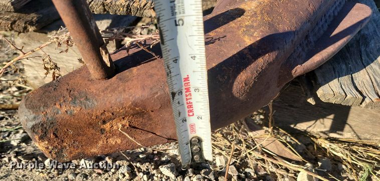 image for item JG9742 Ripper tooth