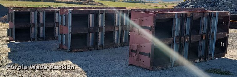 image for item JG9743 (3) Jersey Barrier concrete forms