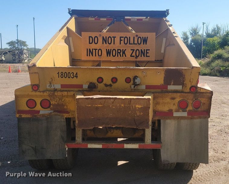 image for item JG9779 1996 Corn Belt Mfg.  bottom dump trailer