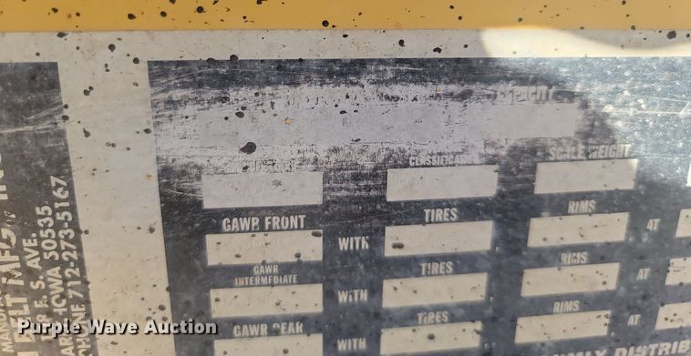 image for item JG9779 1996 Corn Belt Mfg.  bottom dump trailer