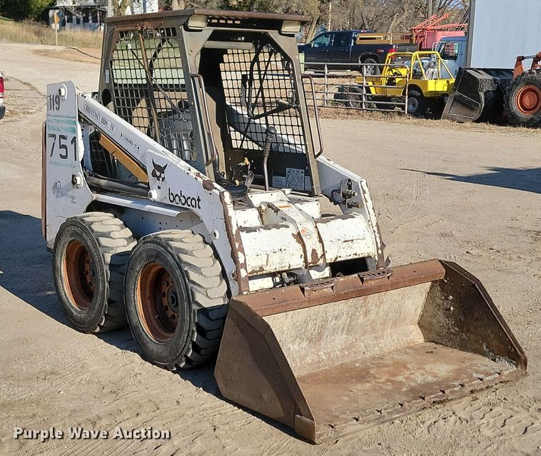 image for item JW9565 1999 Bobcat 751  skid steer loader