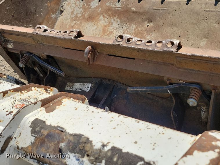 image for item JW9565 1999 Bobcat 751  skid steer loader