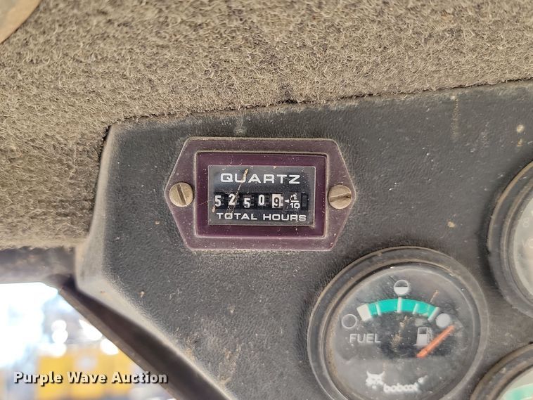 image for item JW9565 1999 Bobcat 751  skid steer loader