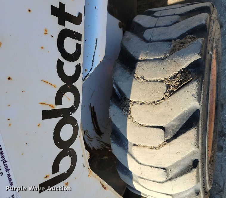 image for item JW9565 1999 Bobcat 751  skid steer loader