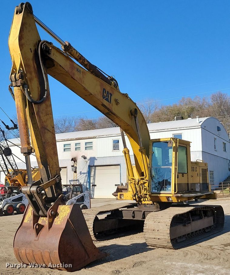 image for item JW9566 1991 Caterpillar 231D LC  excavator