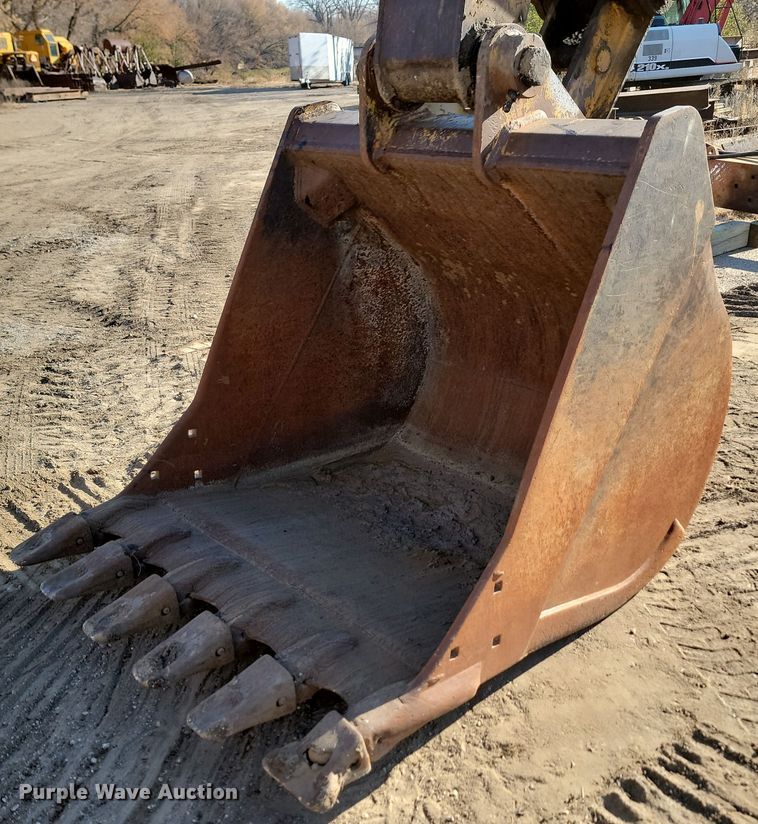 image for item JW9566 1991 Caterpillar 231D LC  excavator