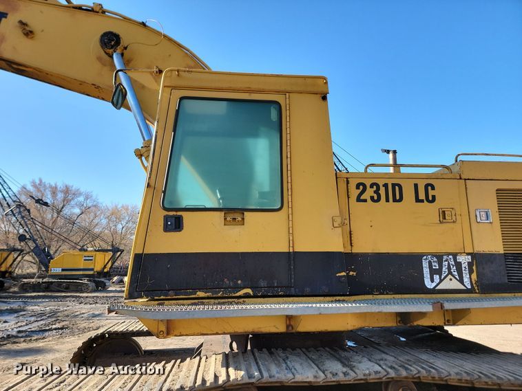 image for item JW9566 1991 Caterpillar 231D LC  excavator