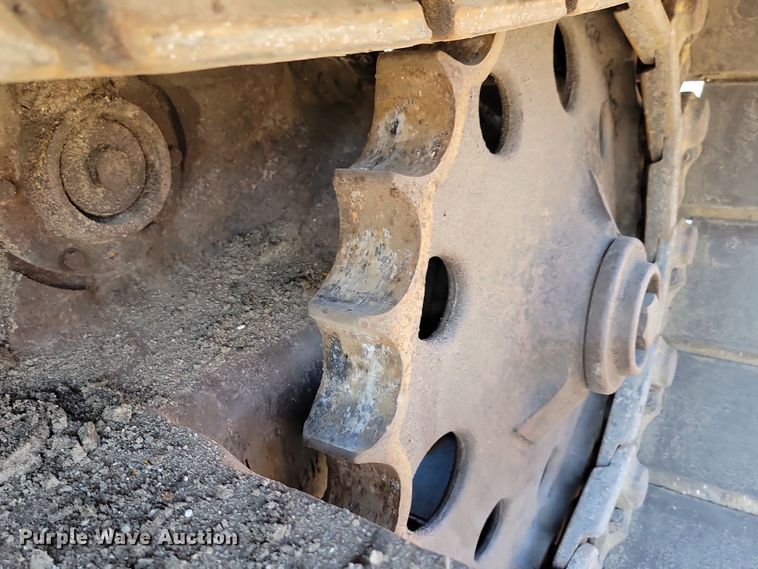 image for item JW9566 1991 Caterpillar 231D LC  excavator