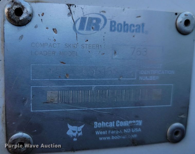 image for item JW9567 2002 Bobcat 763  skid steer loader