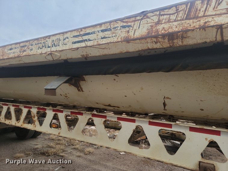 image for item JW9571 2011 Trail King TK60SSD-433  side dump trailer